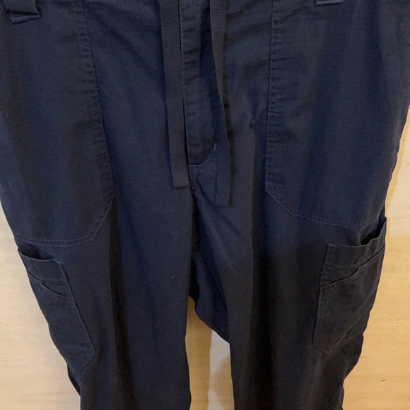 Carhartt Men's Dark Blue Cargo Pants - Picture 8 of 8